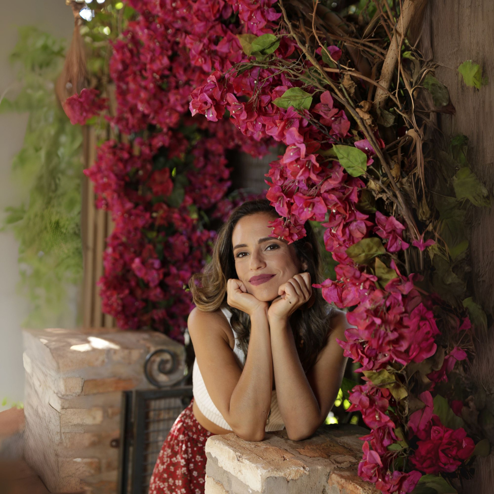 Marta Faria, Pelvic Calm therapist, in a calm natural setting